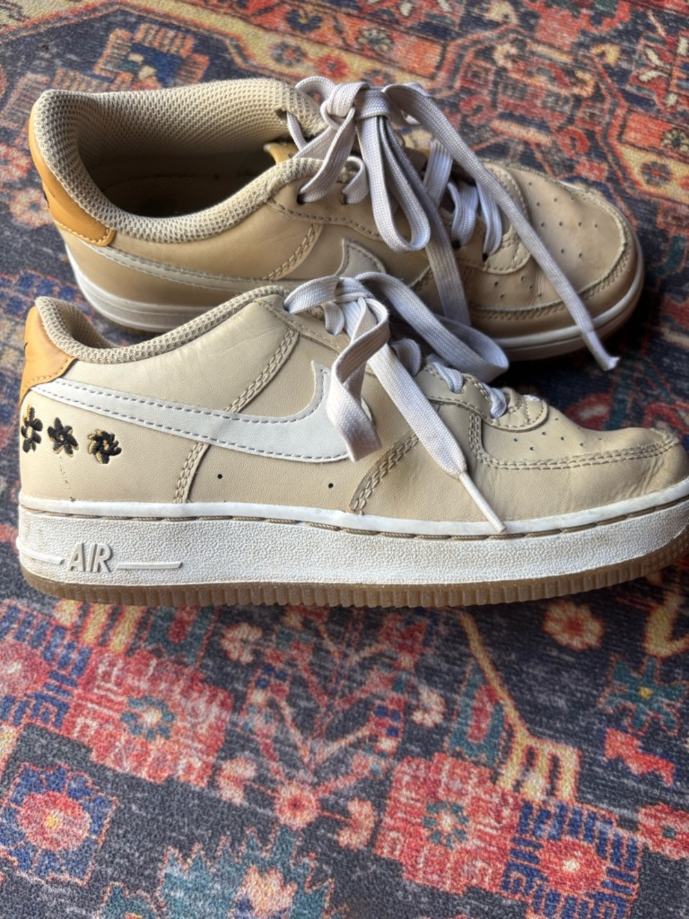 Nike Air Force 1 Low-Top Sneakers, Flower + Gum Outsole / Sz 2.5